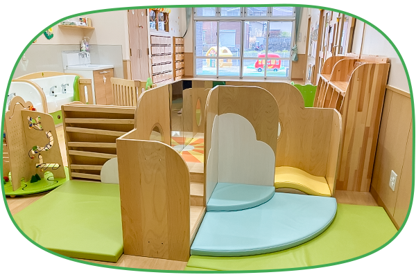 みつばち広場